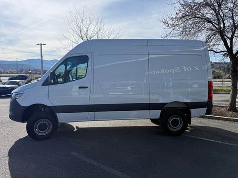 New 2026 Mercedes-Benz Sprinter 2500 image 3