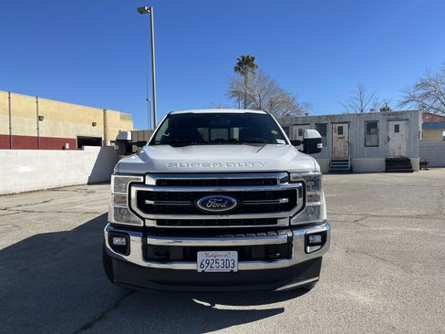 Used 2021 Ford F250 Lariat w/ Lariat Value Package image 8
