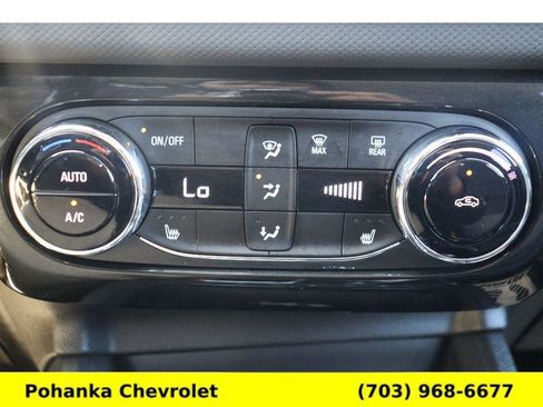 Certified 2025 Chevrolet TrailBlazer LT w/ Convenience Package FWD image 17