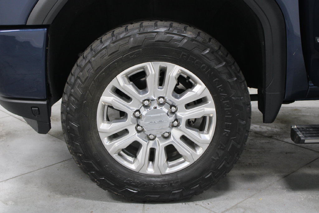 Used 2022 GMC Sierra 2500 Denali w/ Denali Ultimate Package AWD/4WD image 72