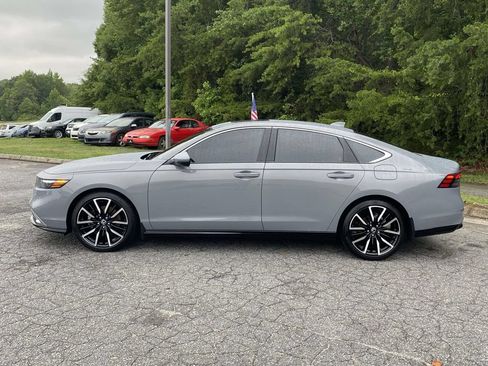 Certified 2025 Honda Accord Touring image 2