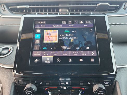 New 2025 Jeep Grand Cherokee L Altitude image 29