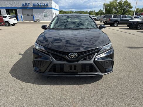Used 2024 Toyota Camry SE FWD image 11
