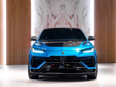Used 2023 Lamborghini Urus Performante image 2
