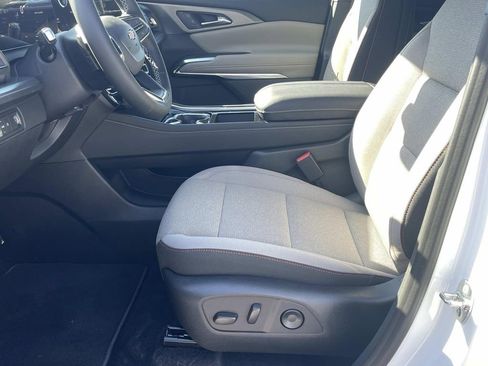 New 2026 Chevrolet Traverse LT image 31