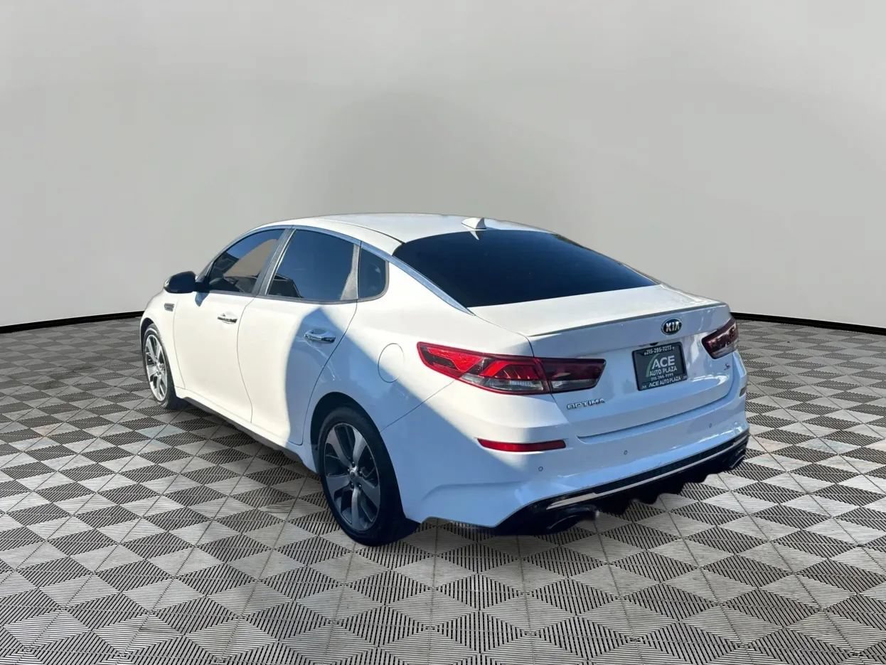 Used 2019 Kia Optima S FWD image 7