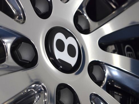 Certified 2020 Bentley Flying Spur W12 image 19