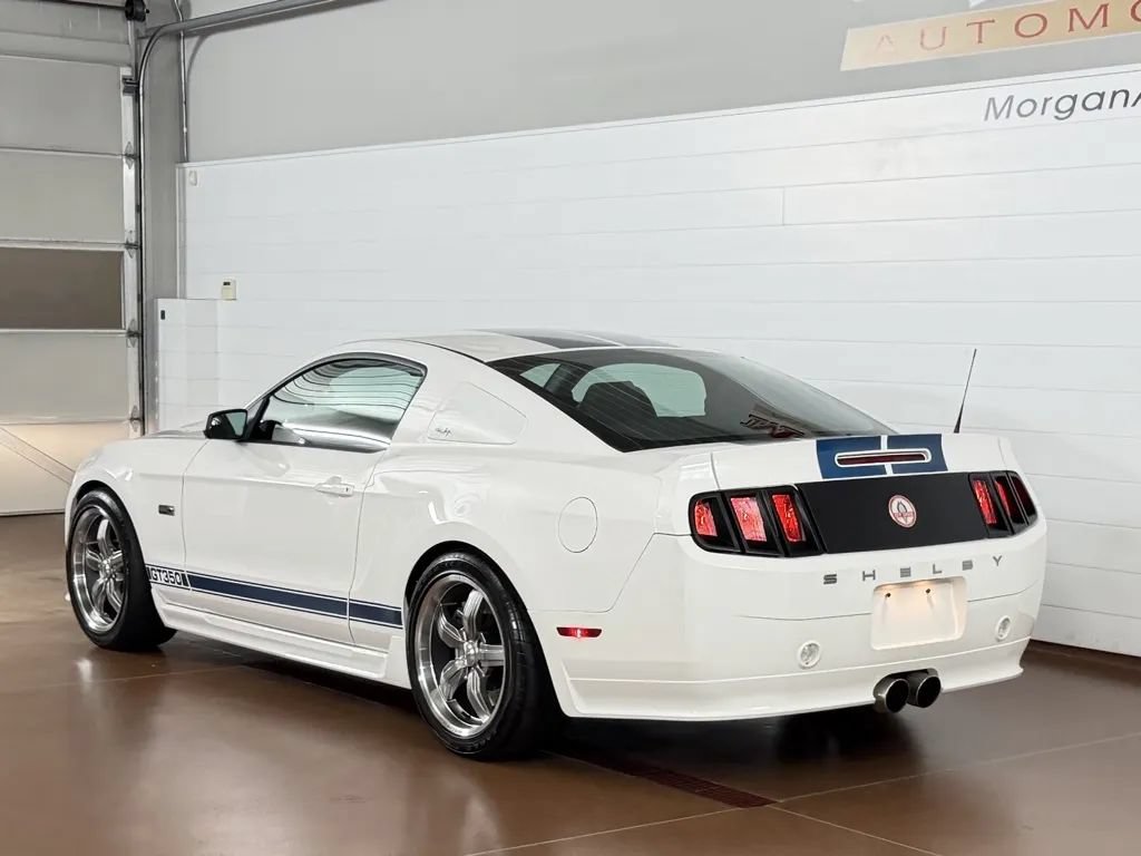 Used 2012 Ford Mustang GT RWD image 6