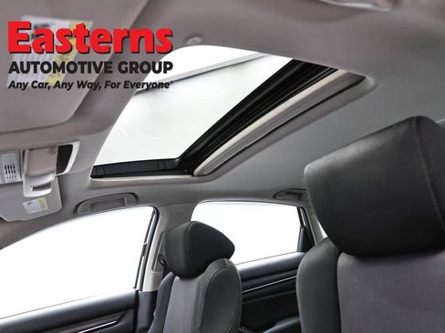 Used 2020 Honda Accord EX image 33