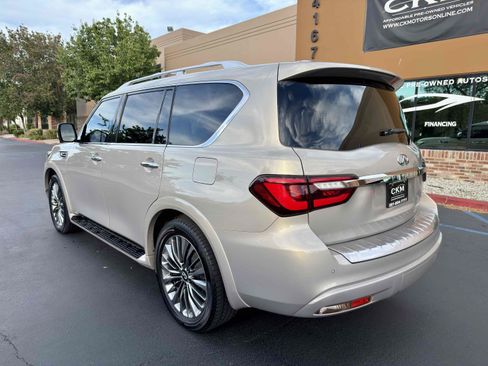 Used 2019 INFINITI QX80 Luxe w/ 22" Wheel Package AWD/4WD image 16