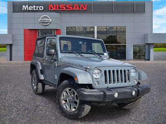Used 2015 Jeep Wrangler Rubicon w/ Power Convenience Group video 1