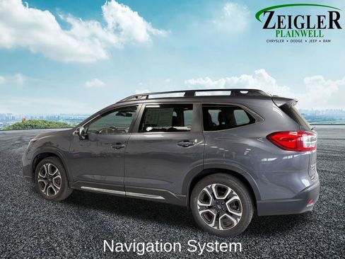 Used 2023 Subaru Ascent Limited AWD/4WD image 2