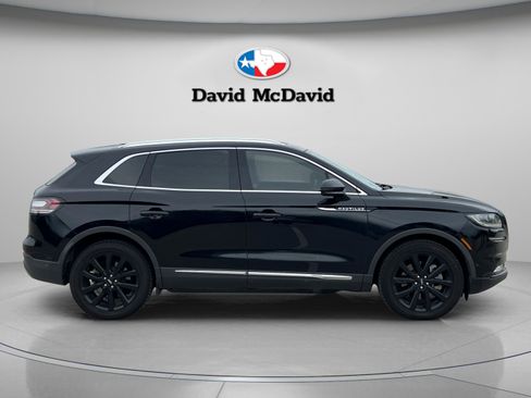 Certified 2022 Lincoln Nautilus Reserve w/ Equipment Group 202A AWD/4WD image 18