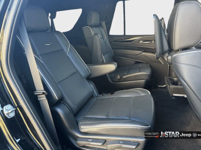 Used 2023 Cadillac Escalade Sport AWD/4WD image 25