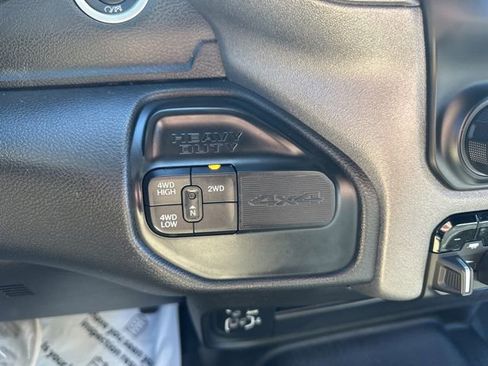 Used 2022 RAM 2500 Tradesman w/ Chrome Appearance Group AWD/4WD image 25