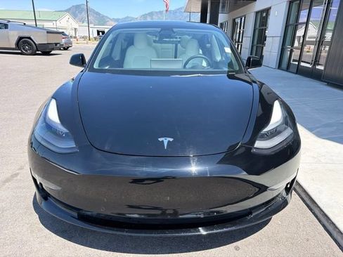 Used 2022 Tesla Model 3 Performance AWD/4WD image 2