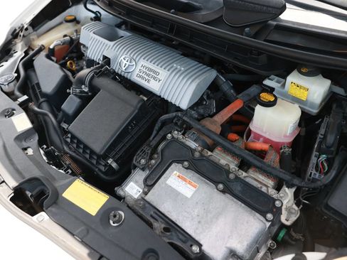 Used 2012 Toyota Prius Two FWD image 45