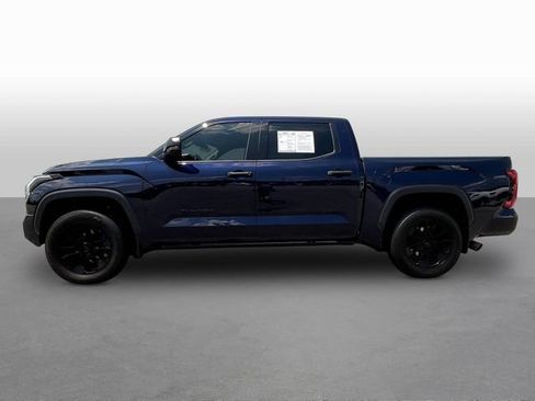Used 2023 Toyota Tundra SR5 w/ SR5 Convenience Package AWD/4WD image 4