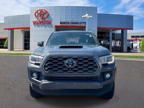 Used 2023 Toyota Tacoma TRD Sport w/ Advanced Technology Package AWD/4WD image 2