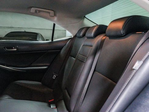 Used 2019 Lexus IS 300 w/ Accessory Package 2 RWD image 16