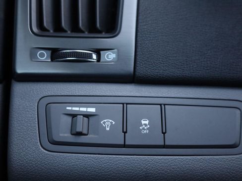 Used 2012 Hyundai Sonata Hybrid FWD image 36