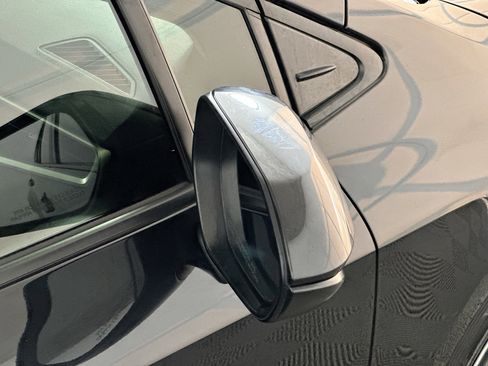 Used 2022 Toyota Corolla LE image 10