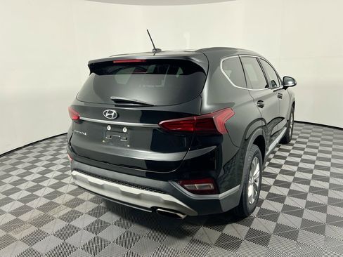 Used 2020 Hyundai Santa Fe SE image 3