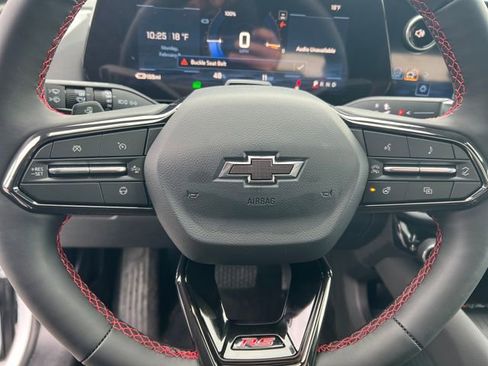 New 2026 Chevrolet Equinox EV RS image 13