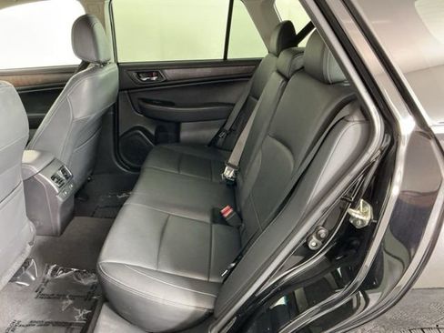 Used 2016 Subaru Outback 2.5i Limited image 27