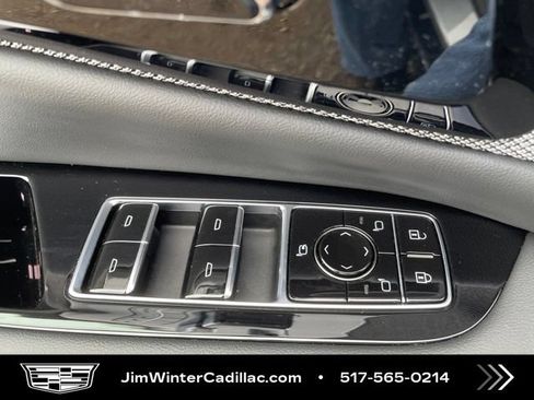 Certified 2025 Cadillac Optiq Sport 2 w/ LPO, Floor Liner Package AWD/4WD image 26