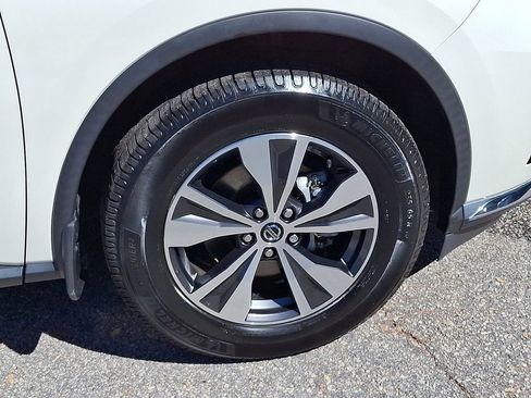 Used 2021 Nissan Murano S image 8