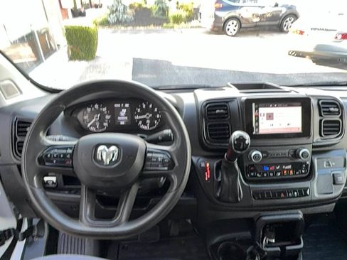 Used 2023 RAM ProMaster 2500 FWD image 7