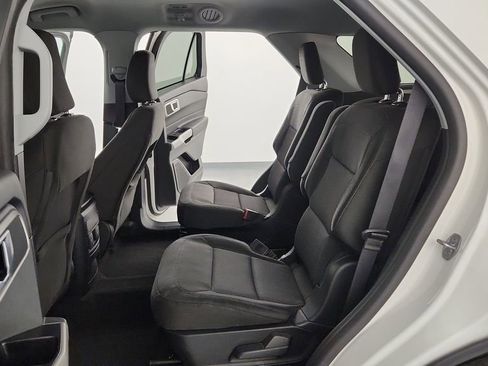 Certified 2023 Ford Explorer XLT AWD/4WD image 16