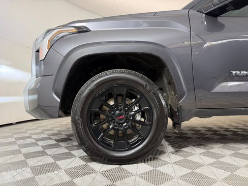 Used 2022 Toyota Tundra Limited w/ TRD Off-Road Package AWD/4WD image 12
