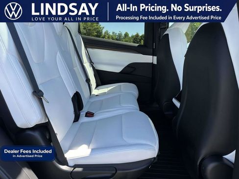 Used 2024 Tesla Model X AWD/4WD image 13