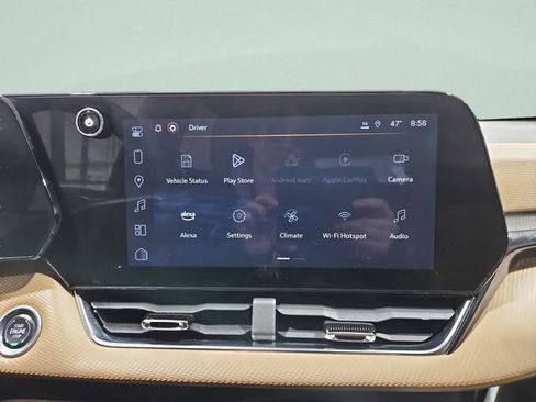 Used 2025 Chevrolet Equinox ACTIV w/ Safety and Technology Package image 23