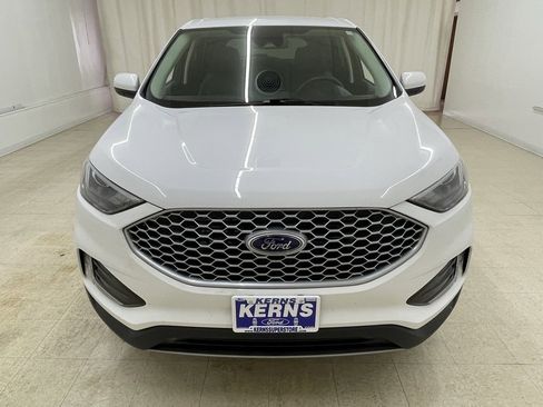 Used 2024 Ford Edge SEL w/ Convenience Package image 8