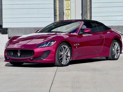 Used 2015 Maserati GranTurismo Sport image 6