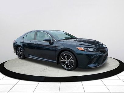 Used 2019 Toyota Camry SE