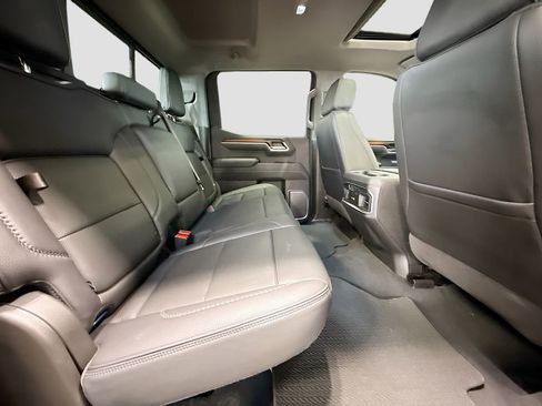 Used 2025 GMC Sierra 1500 Denali w/ Denali Reserve Package AWD/4WD image 29