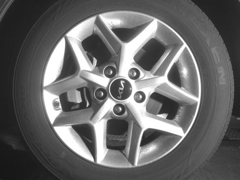 Used 2025 Kia Soul LX w/ LX Technology Package FWD image 12