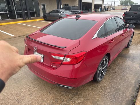 Used 2021 Honda Accord Sport image 5