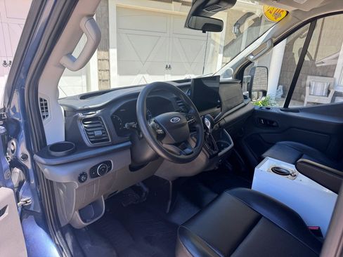 Used 2023 Ford Transit 350 DRW RWD image 13