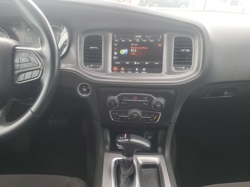 Used 2023 Dodge Charger SXT RWD image 10