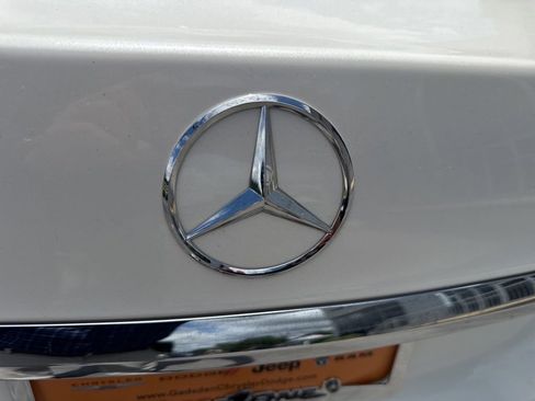 Used 2017 Mercedes-Benz S 550 Sedan image 28
