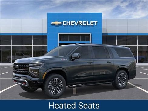 New 2026 Chevrolet Suburban Z71 image 2