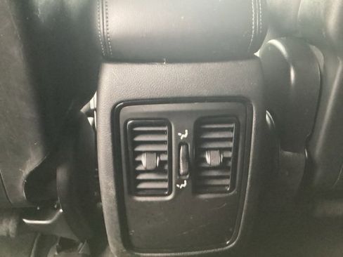 Used 2023 Dodge Durango SXT Launch Edition image 30