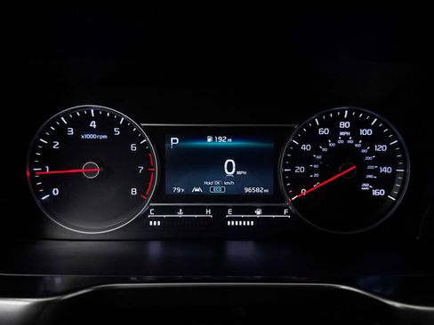 Used 2023 Kia Sorento LX image 37