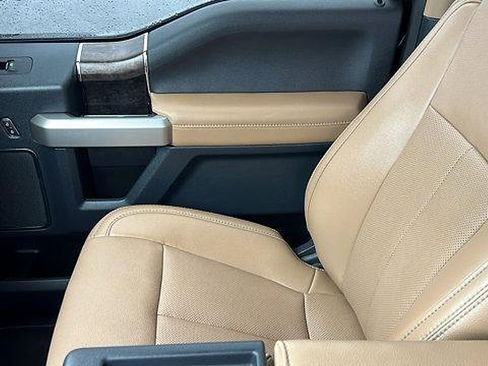 Used 2022 Ford F250 Lariat image 20