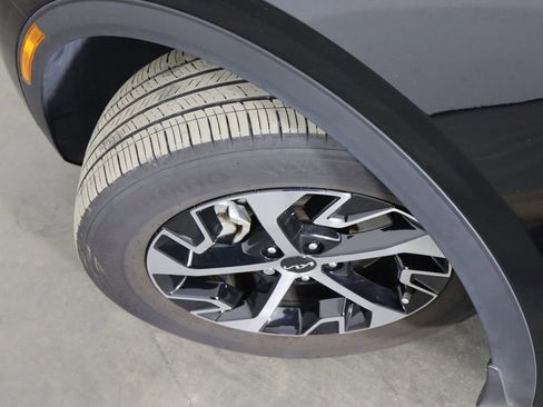 Used 2024 Kia Sportage EX FWD image 42